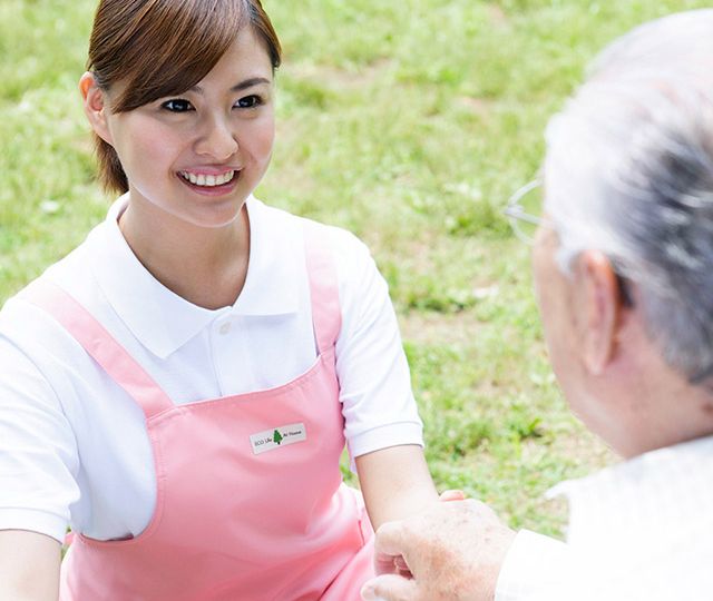 Our Japanese caregivers are specially trained in assisting Japanese clients with culturally sensitive home care